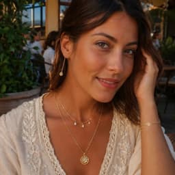 Elisa Pendant Necklace - Product Detail