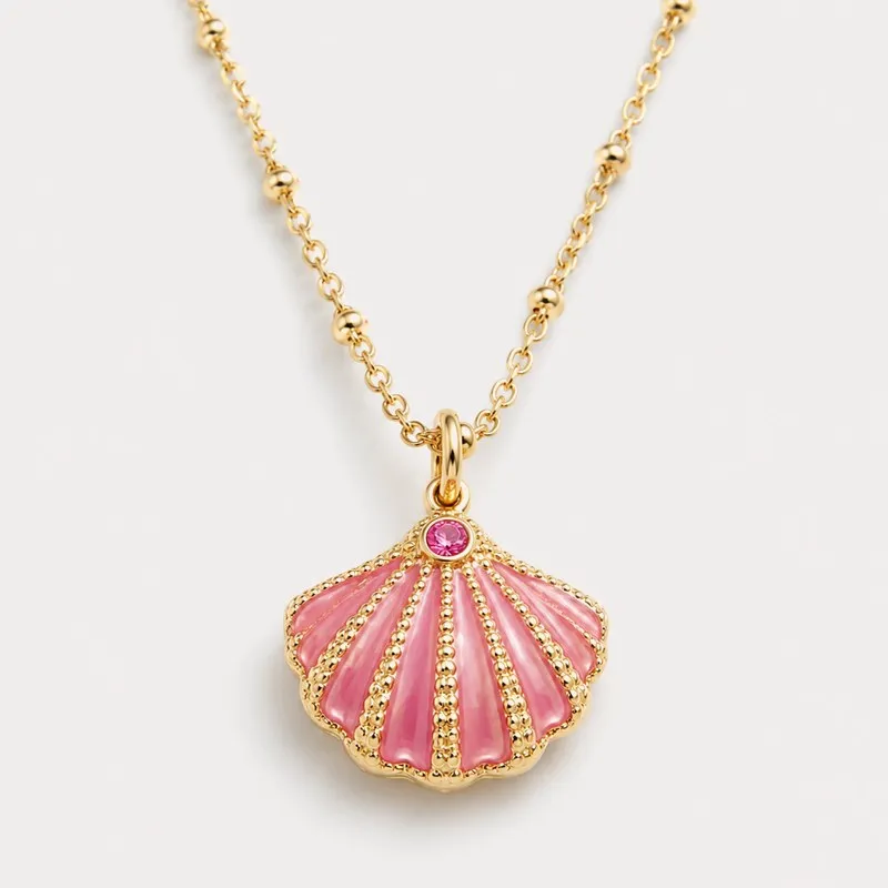 Shell Pendant Necklace